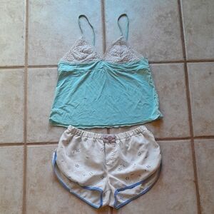 DONATING SOON Women's Lace Trim Sleepwear